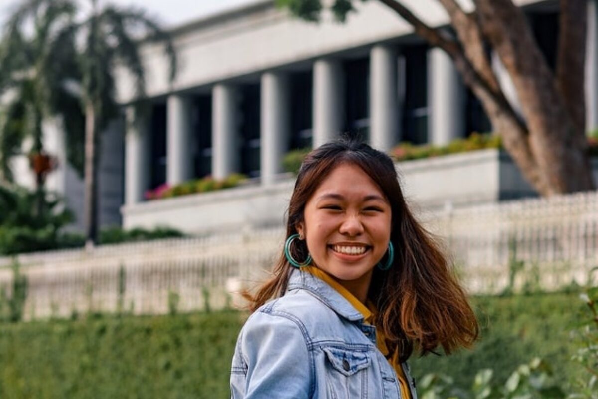 26 Valuable Scholarships for Asian American Students in 2025