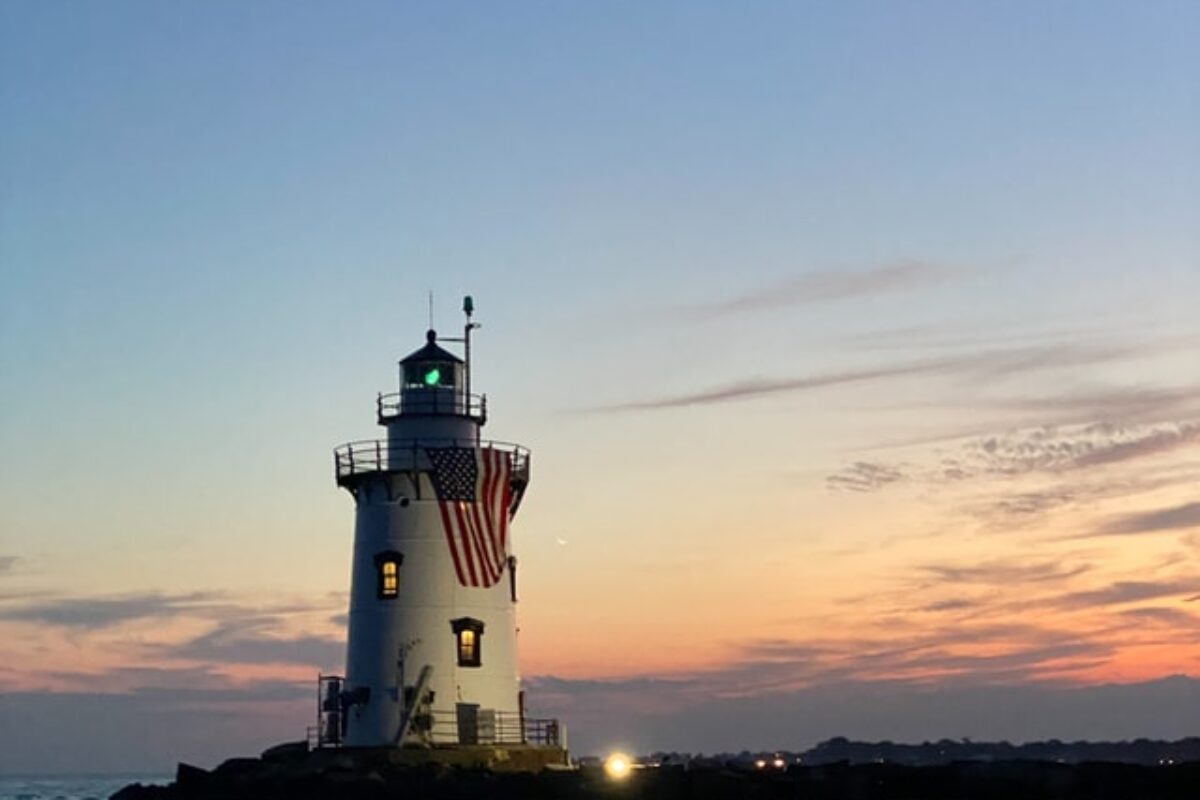 Awesome Scholarships for Students in Connecticut for 2025