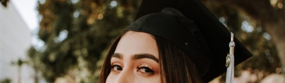 34 Scholarships For Hispanics and Latinos in 2026: The Ultimate List