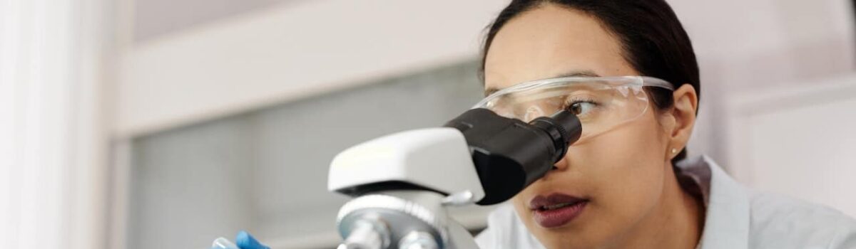 11 Scholarships for Women in STEM