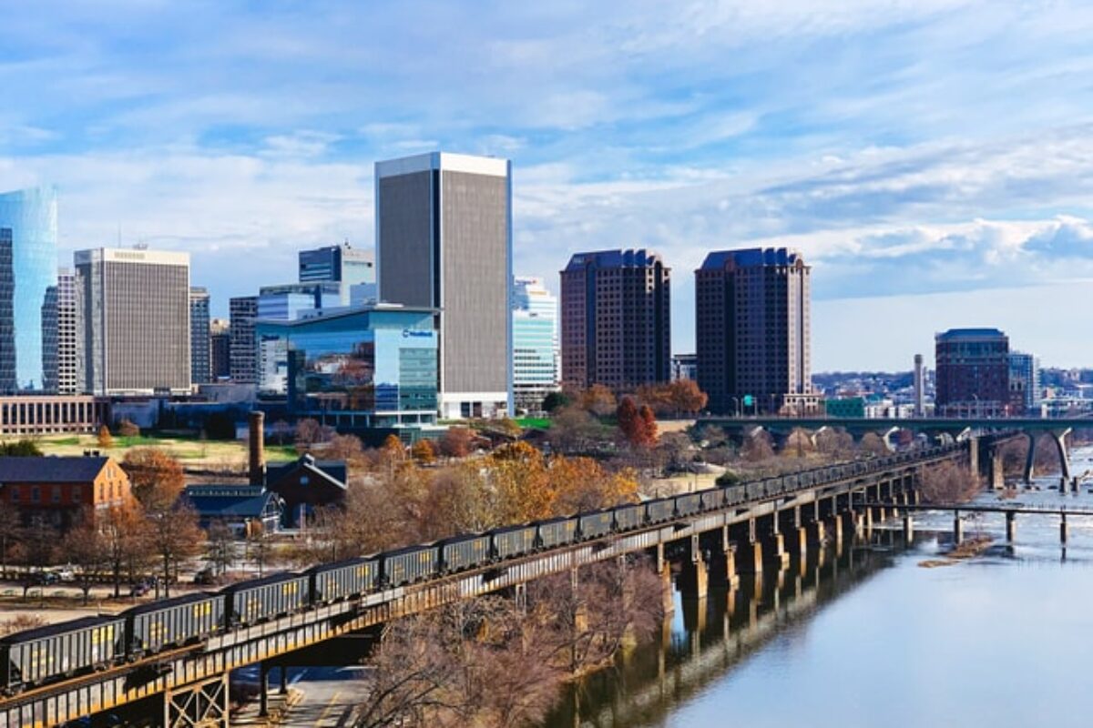 Validating Scholarships for Virginia Students for 2025